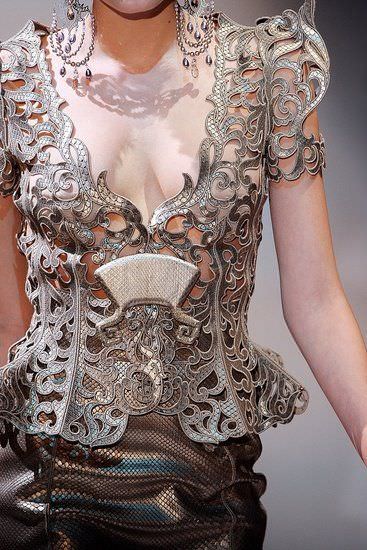 Giorgio Armani, moda primavera verano 